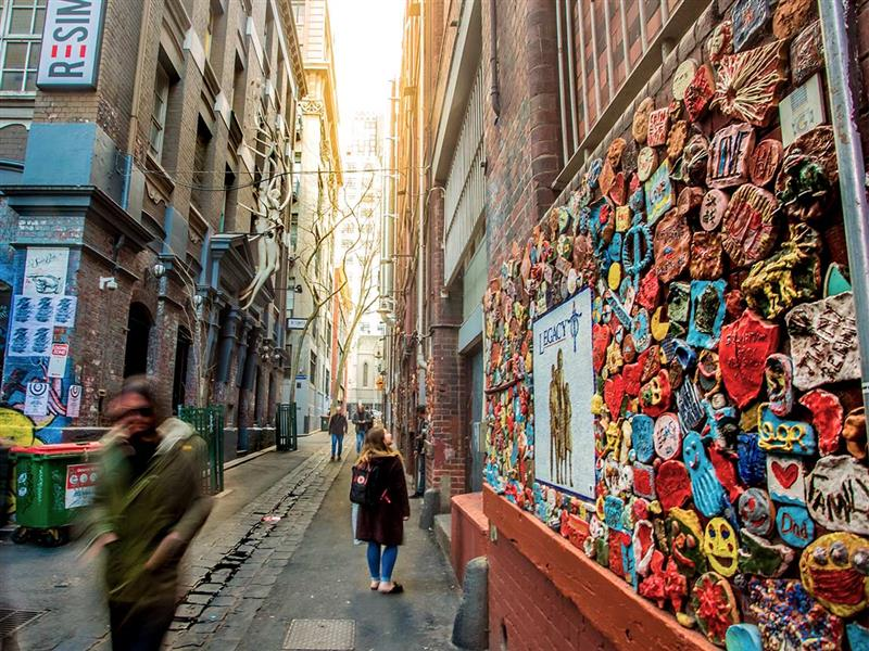 Melbourne: Laneways, Culture & Coastal Soul